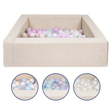 Soft play bouclé ball pit