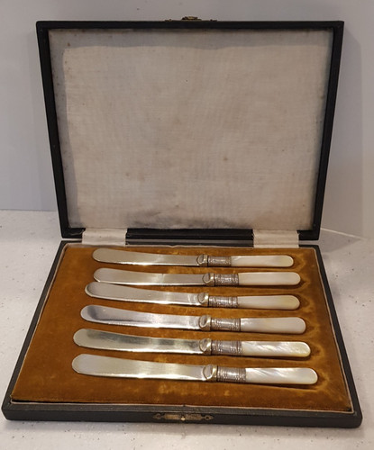 Vintage boxed set silver - set,