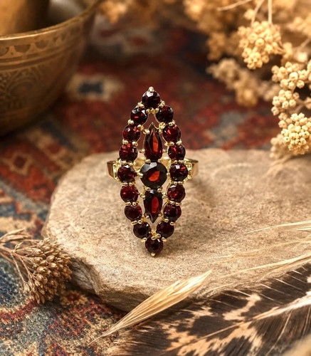 Vintage 10k gold garnet - vintage,