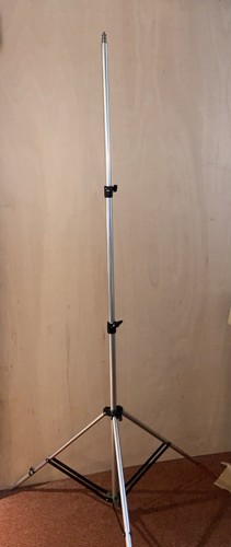 Manfrotto 052 lightweight - manfrotto,