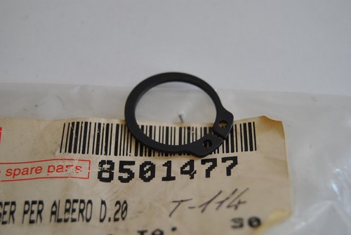 Seeger secondary shaft stop - seeger,
