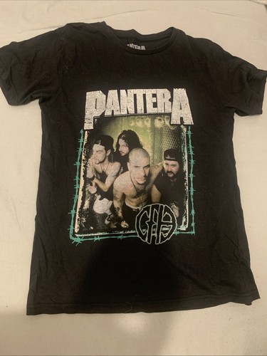 Pantera band shirt size m - t,