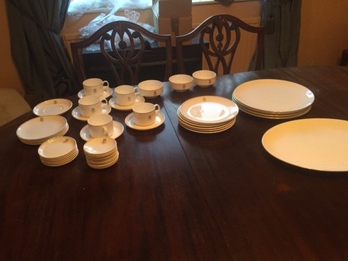 Wedgewood china dinner service - wedgewood,
