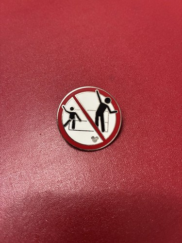 Standing hidden mickey - no,
