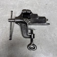 Old vintage jewellers vice