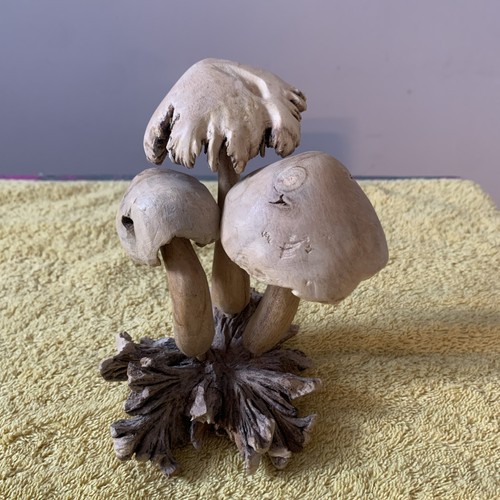 Wooden mushrooms toad - wooden, stalls