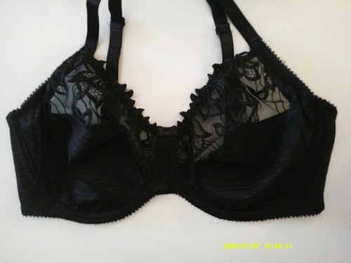 Pretty underwired bra uk - m&co,