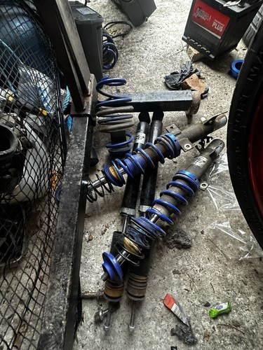 Volkswagen gti coilovers - up,