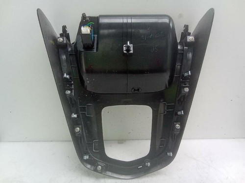 624556 front centre console