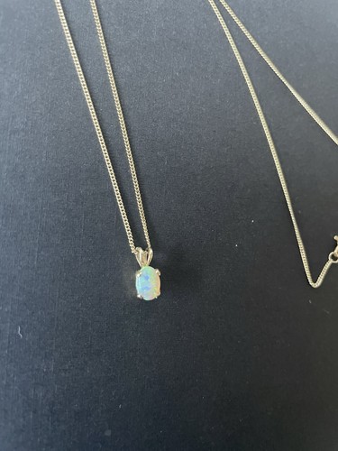 9ct solid gold opal - gold, pendant