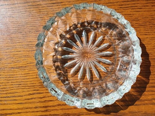 Small glass bowl dish - small,