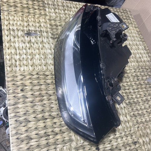 Audi xenon headlight - b8,