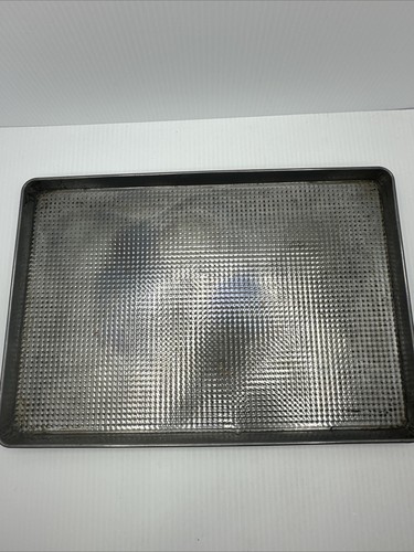 Corrugated cookie sheet