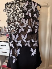 SELF PORTRAIT DRESS Exquisite