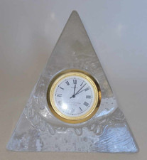 Vintage Dartington Crystal Pyramid Desk Clock / Paperweight Perfect Condition