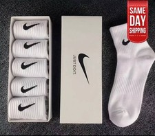 Nike White Socks – 5 Pairs