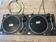 Technics SL-1210MK2 Turntable - Black - Pair & Technics mixer
