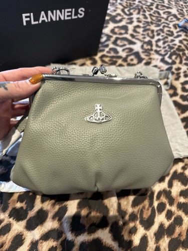 Genuine vivienne westwood - genuine,