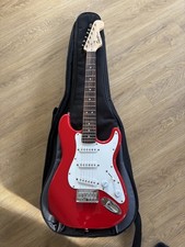 Squier Mini 3/4 Size Stratocaster Electric Guitar, Dakota Red, Made in Indonesia