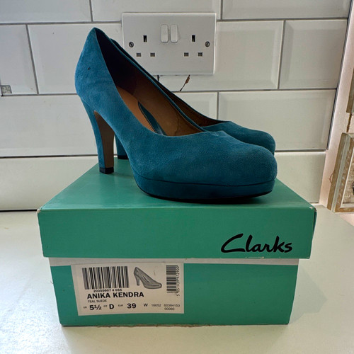 Clarks anika kendra - kendra, suede