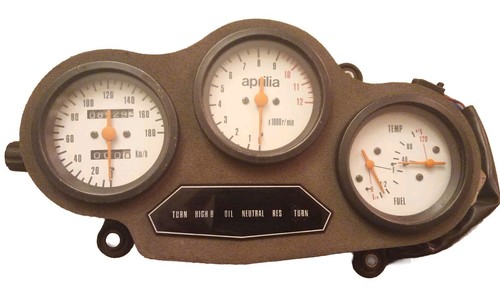 Aprilia af1 125 - speedo, tacho
