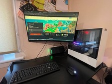 Gaming PC RTX 3070 Ryzen 9 3900X 32GB RAM 1.5TB SSD+HDD 32” Monitor+desk&chair!!