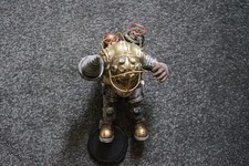 Bioshock  Big Daddy 6"
