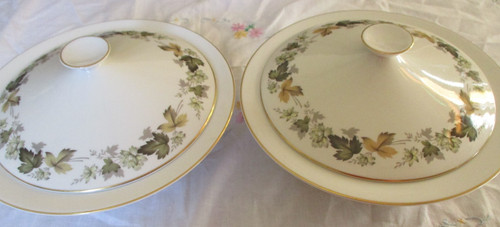Royal doulton larchmont - 2,