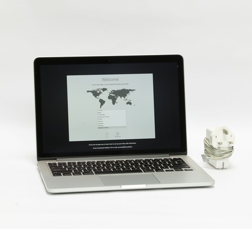 Inch apple macbook - 13-inch,