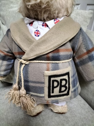 Unique dressing gown - to, fit