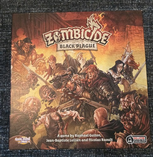 New unpunched zombicide black - new,