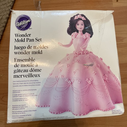 Wilton doll wonder - mold, cake