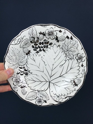 Rare antique wedgwood vine - rare,