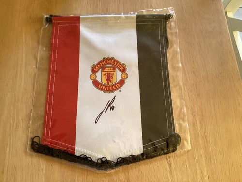 Manchester united official - manchester,