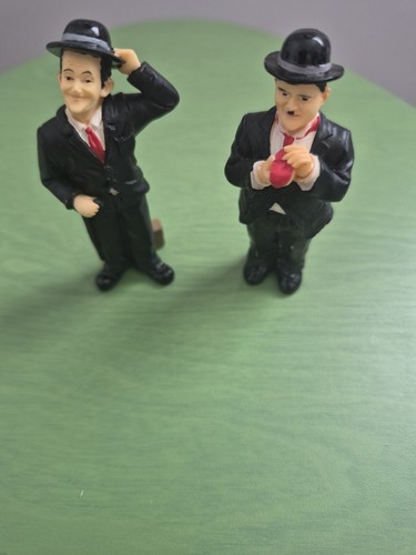 Laurel and hardy miniature - laurel,