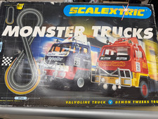 SCALEXTRIC Monster Trucks Set