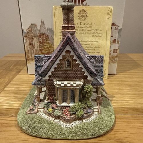 Lilliput lane paradise - paradise, lodge