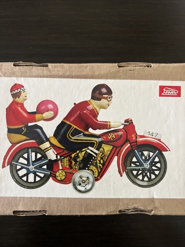 Vintage paya tin toy - tin,