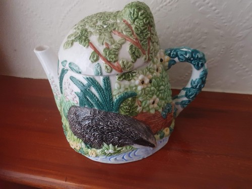 Annie rowe the village tea - annie,