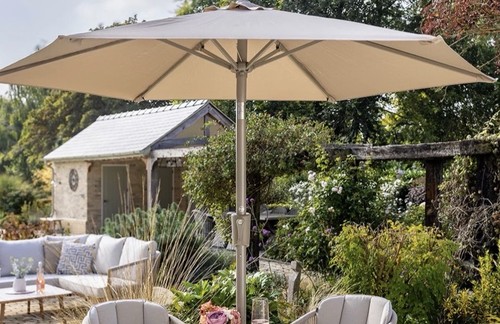 Brand new hartman parasol - new, 2.5m