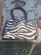 Wilson's Genuine Leather Purse