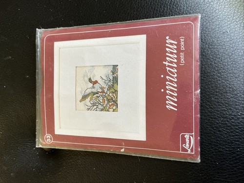 Lanarte miniature flying bird - lanarte,