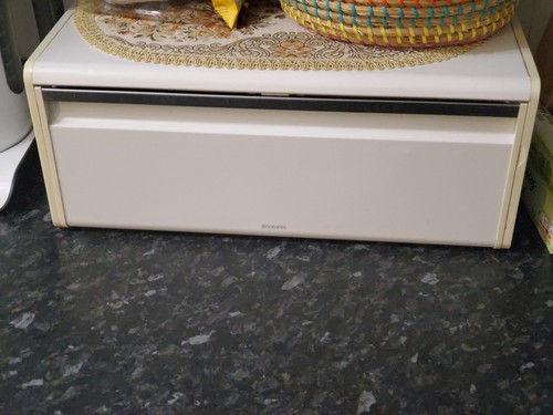 Brabantia bread bin - bread,