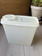Vintage Tupperware Cereal