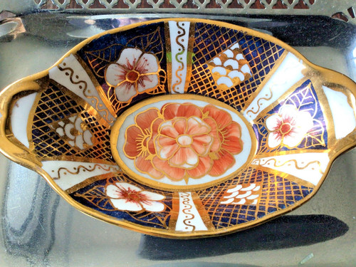 Imari style lancaster rose pin - imari,