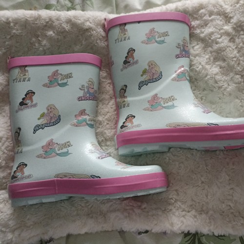 Bnwt girls disney princess - bnwt,