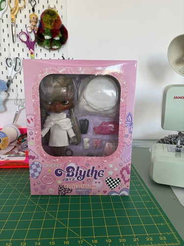 Neo blythe love jaylah - neo,