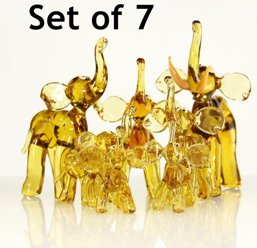 Glass elephant family 7 - glass, of