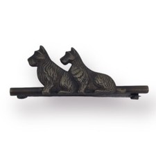 Vintage Scottie Dog Brooch pin Scottish Terrier / Highland Terrier