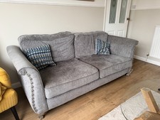 SCS Large 3 Seater Sofa with 2